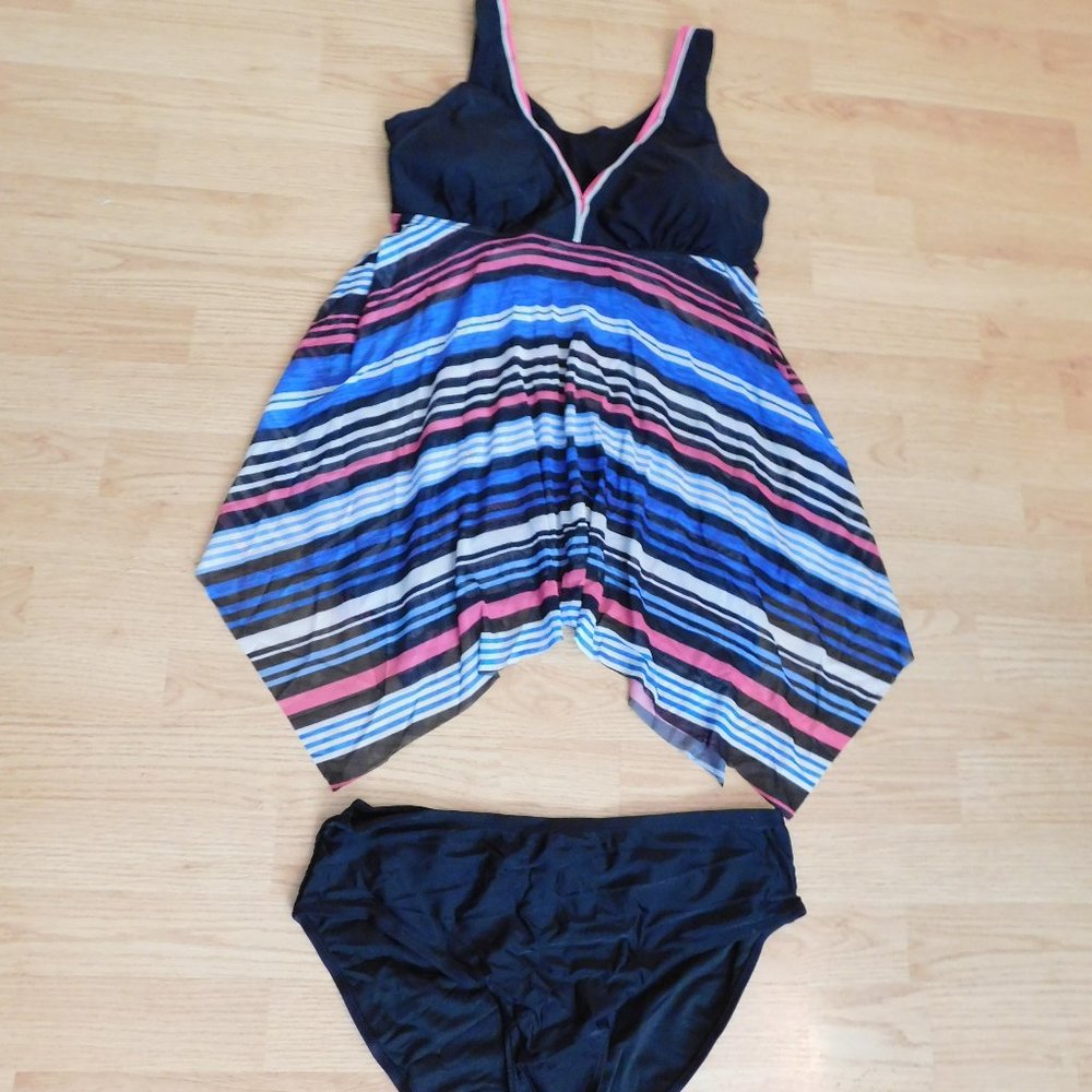 Blue & Black Striped Tankini - L & XL - New No Tags - Built in Bra